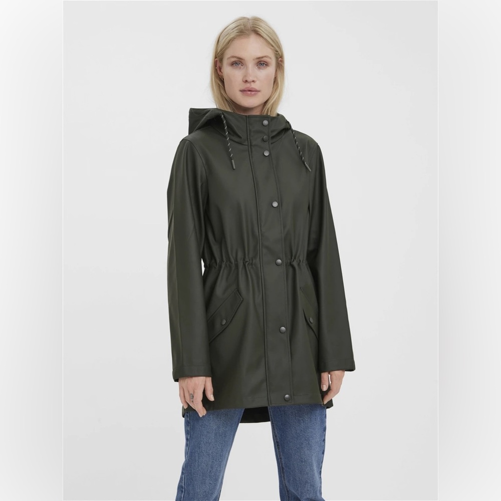 250- ELLABEE Forrest green lightweight coat that ties at waist